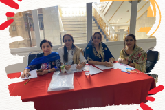 สีน้ำเงิน สีขาว สีเหลือง สนุกสนาน สุขสันต์วันแม่ Instagram Post - 4