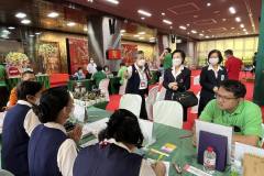 1_received_3089709447829859