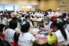 LINE_ALBUM_ดอกไม้จันทร์_๒๓๑๒๒๖_11