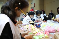 LINE_ALBUM_ดอกไม้จันทร์_๒๓๑๒๒๖_8