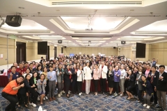 LINE_ALBUM_231206_1