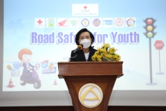 32DB9DE7-A2D2-46E8-9AC2-CE1571E03CD3