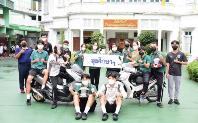 โรงเรียนฤทธิณรงค์รอนขยายผลการอบรมโครงการ Road Safety For Youth ตอน อาสายุวกาชาดนำความปลอดภัยทางถนนสู่ชุมชน ภายใต้แนวคิด Voice of Helmet : เสียงจากหมวก(กันน็อค)