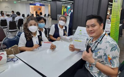 อาสาสมัครกาชาดสู่ชุมชนการรณรงค์บริจาคโลหิต ดวงตา อวัยวะ ร่างกาย บริษัท เอ็ม บี. เอ็ม บี เค เซ็นเตอร์