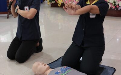 โครงการอบรมอาสายุวกาชาดเรื่องการปฐมพยาบาลเบื้องต้น