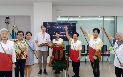 อาสาสมัครกาชาดสร้างสรรค์ หัตถกรรมประดิษฐ์ เพื่อผู้ป่วยและสุขภาพ
