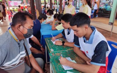 อาสาสมัครกาชาดลงพื้นที่สนับสนุนการตรวจสุขภาพ ร่วมกับหน่วยแพทย์เคลื่อนที่มูลนิธิแพทย์อาสาสมเด็จพระศรีนครินทราบรมราชชนนี (พอ.สว.)
