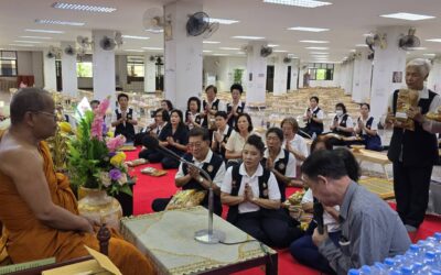 คณะอาสาสมัครกาชาดและชมรมอาสากาชาดร่วมกิจกรรมถวายชุดสังฆทาน ณ มหาจุฬาลงกรณ์ราชวิทยาลัย